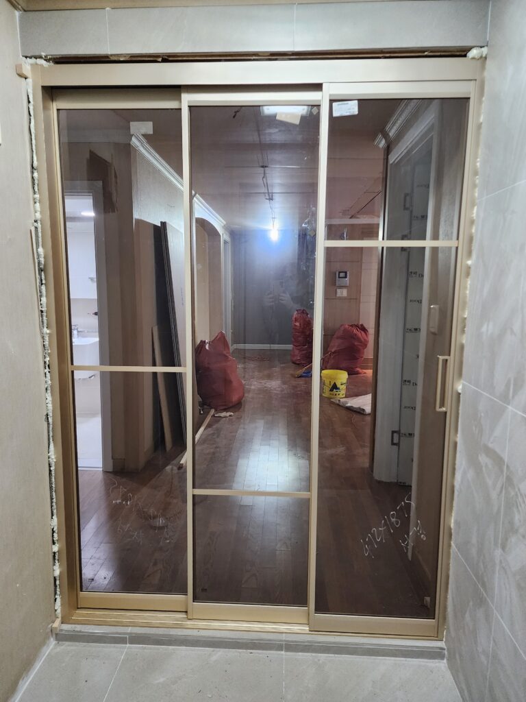 1948697120_DHd7JpsX_106b725095868b65f2fa0fc697a42127757faa98.jpg 이미지크게보기